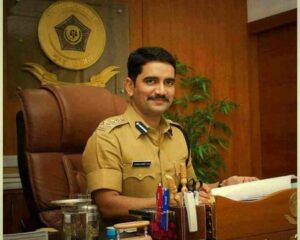 IPS Vishwas Nangare Patil Age, Wife, Family, Post, Speech, Quotes and Facts